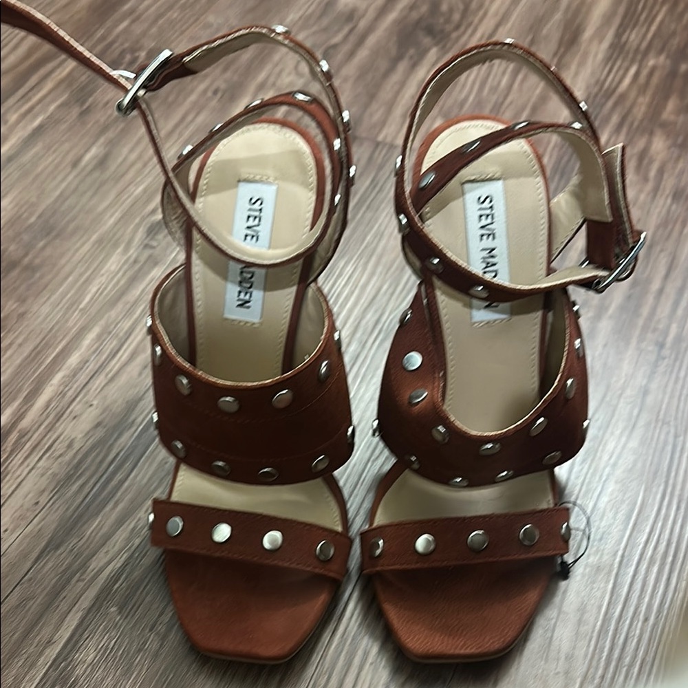 Steve Madden Brown Studded Sandals